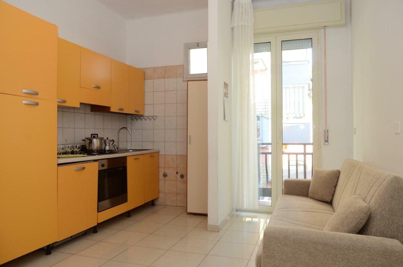 Residence Edera Rimini Exteriör bild